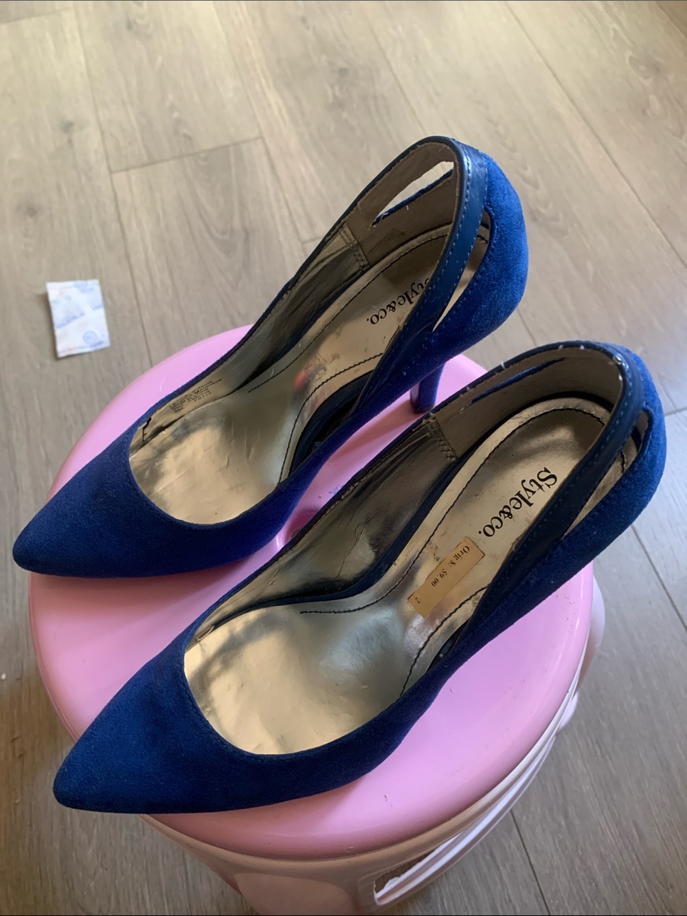 Style & Co. Cobalt Pointed Toe Suede Pumps - Picture 2 of 6